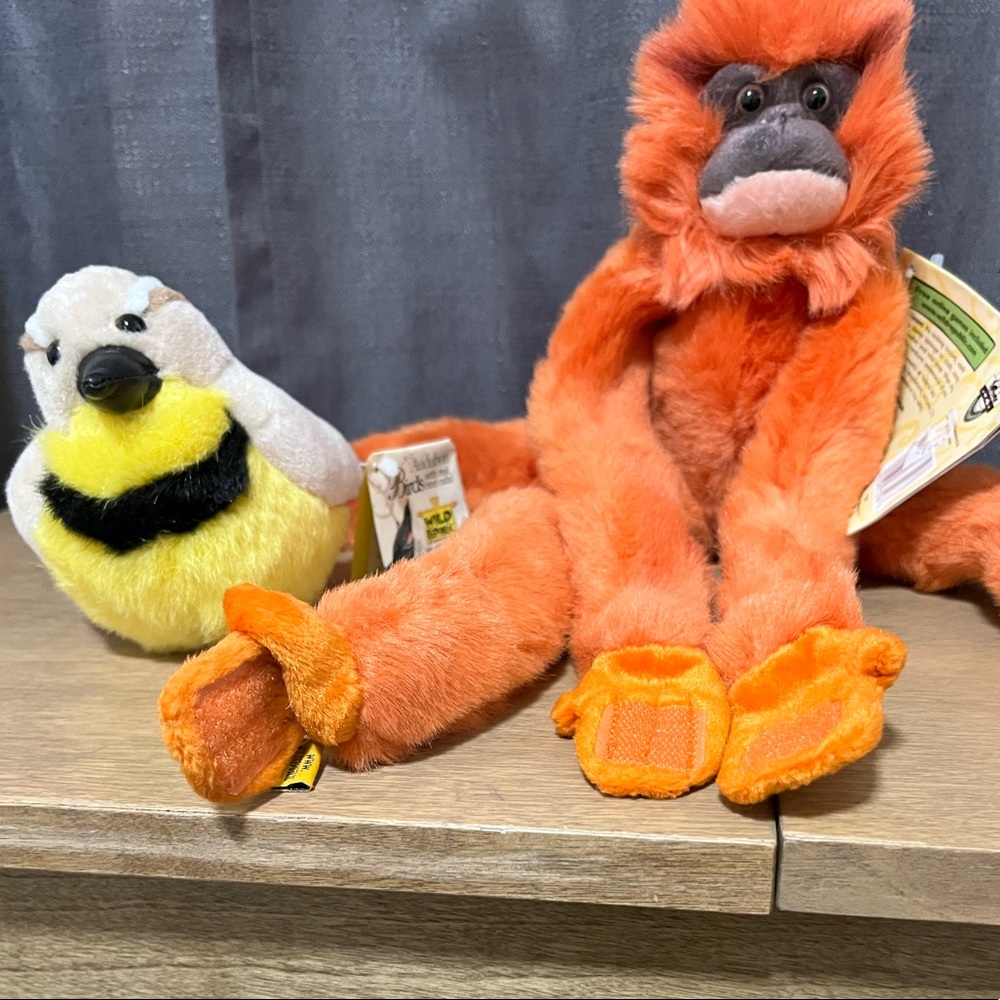 Wild Republic Bayani banded leaf monkey and western meadowlark. - Picture 13 of 16